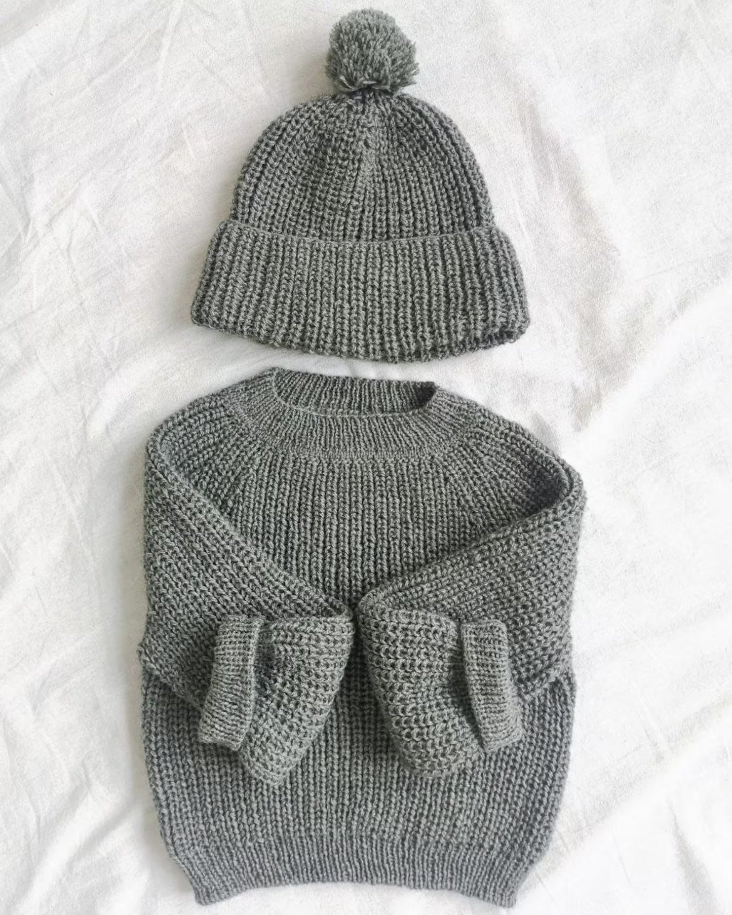 2-in-1 Baby Jumper & Hat Knitting Patterns