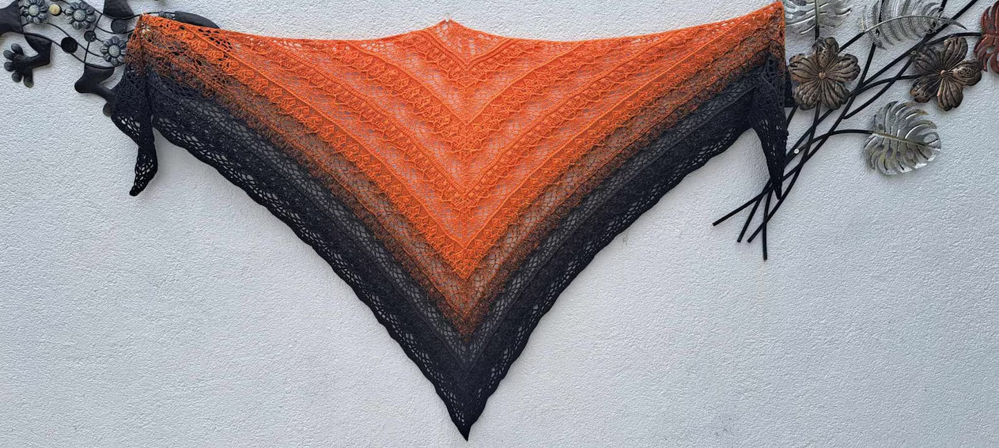 Triangular Scarf Chalastre Pattern