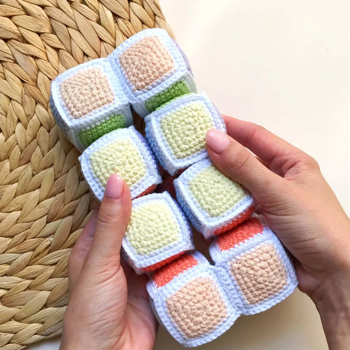 Fidget cube Infinity Toy Crochet Pattern