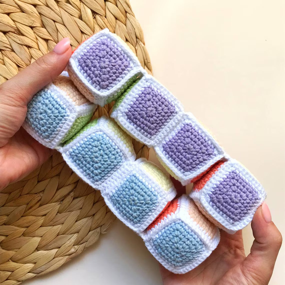 Fidget cube Infinity Toy Crochet Pattern