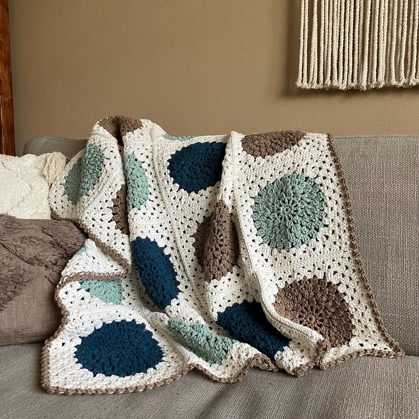 MILOU Blanket Crochet Pattern