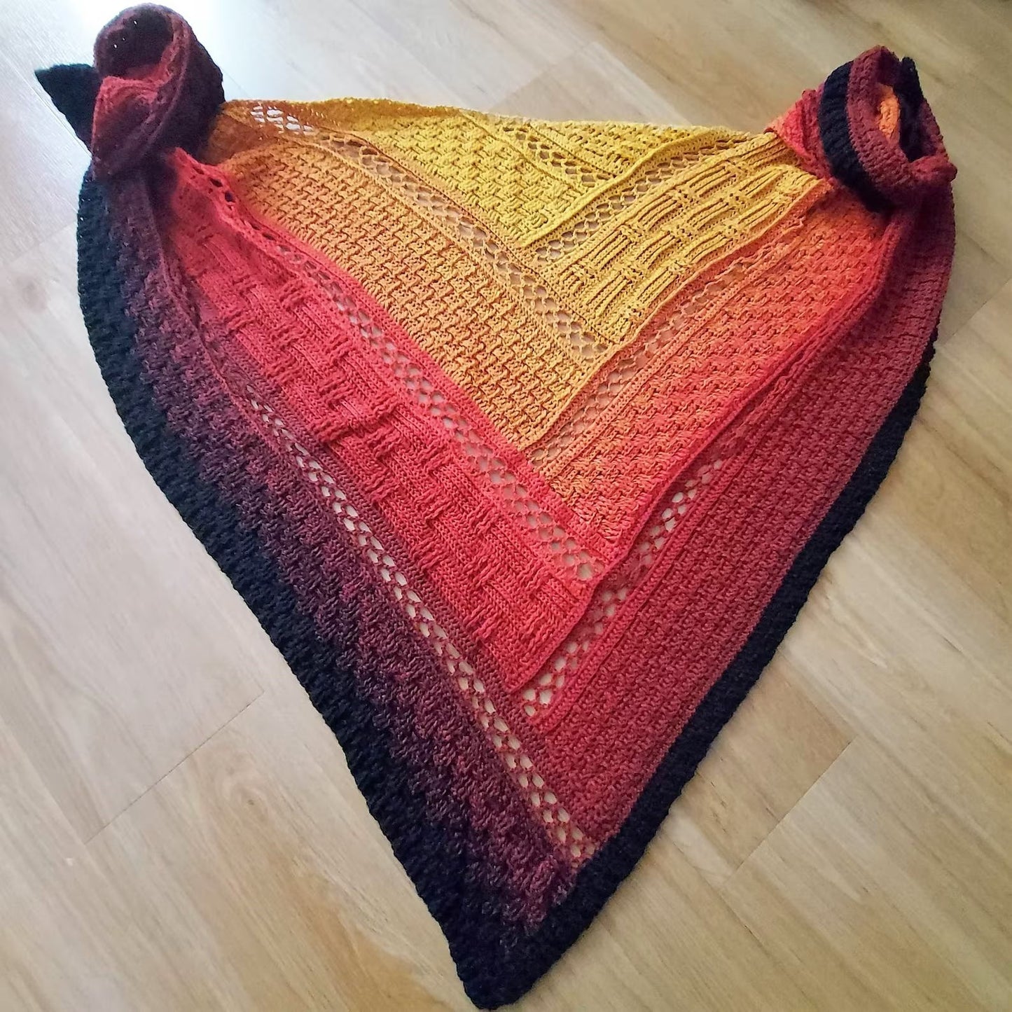 Triangular Scarf Crochet Pattern