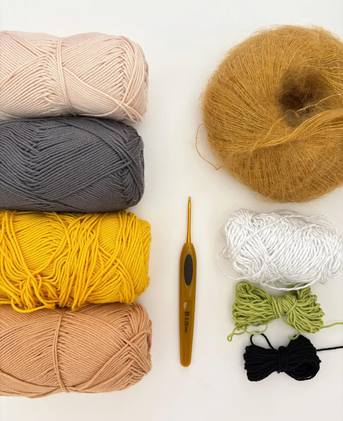 Busy Bee Friends Crochet Pattern