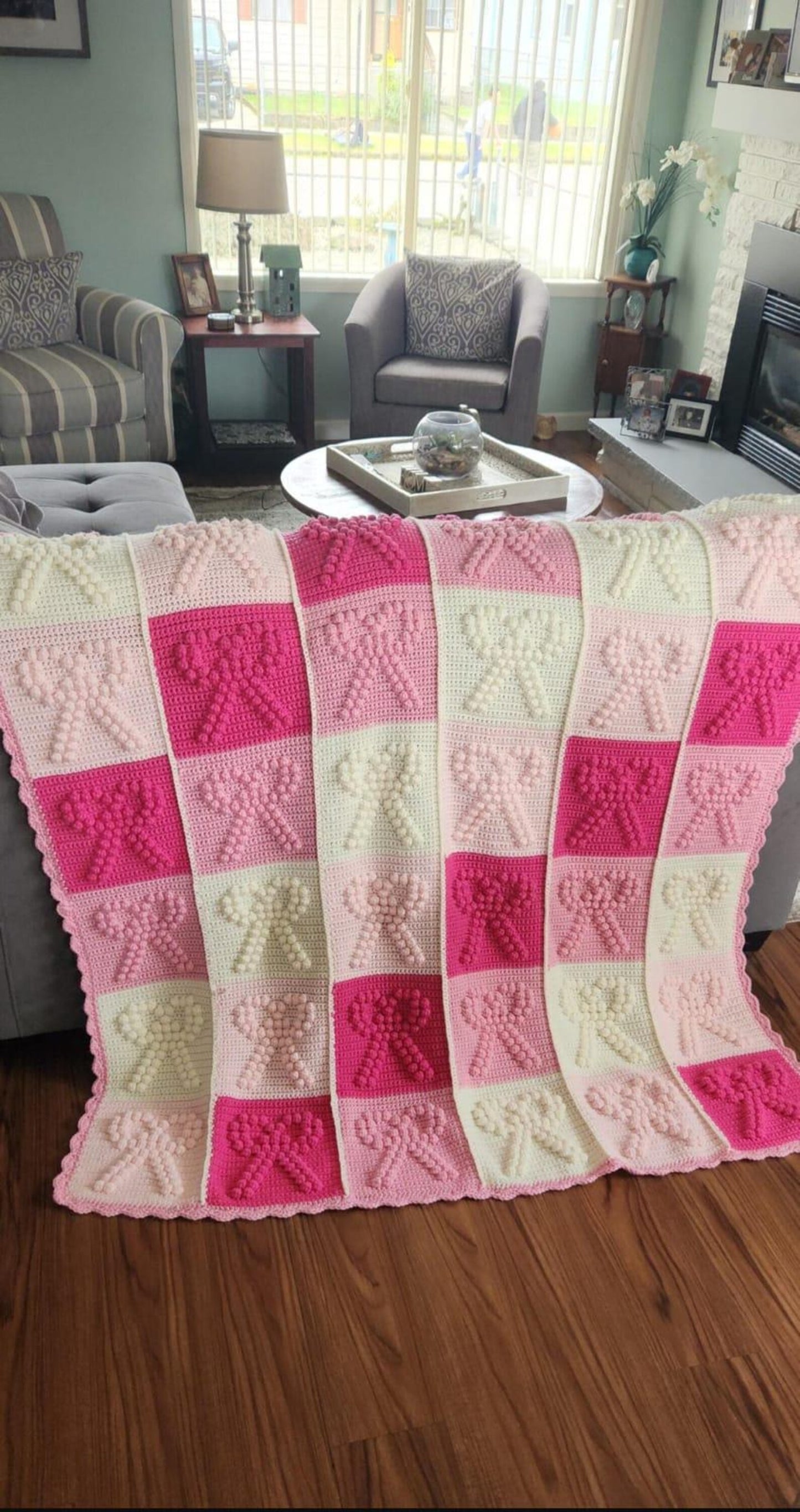 Bobble Stitch Bow Blanket Pattern