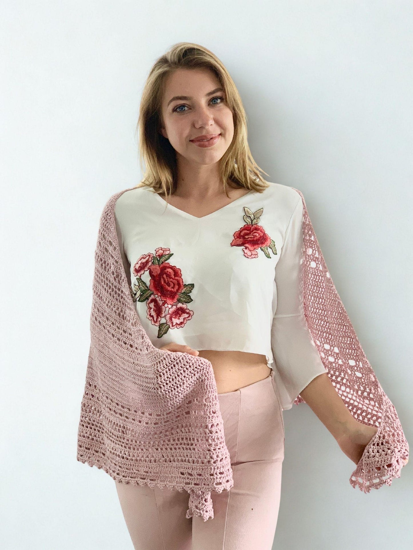 Bella Vita Shawl Crochet Pattern