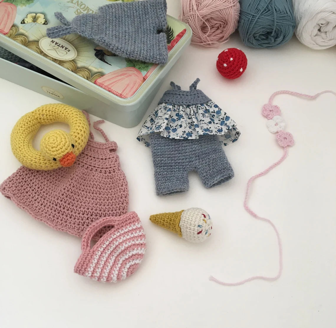 Lucile and Lulu Dolls Crochet Pattern