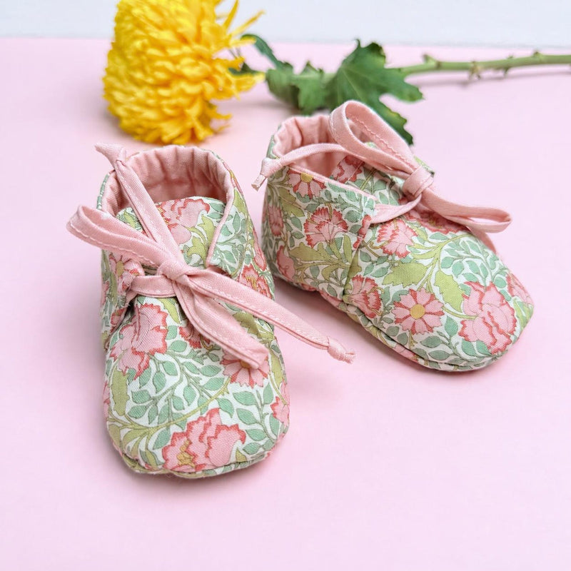 Little Bow Baby Booties Sewing Pattern