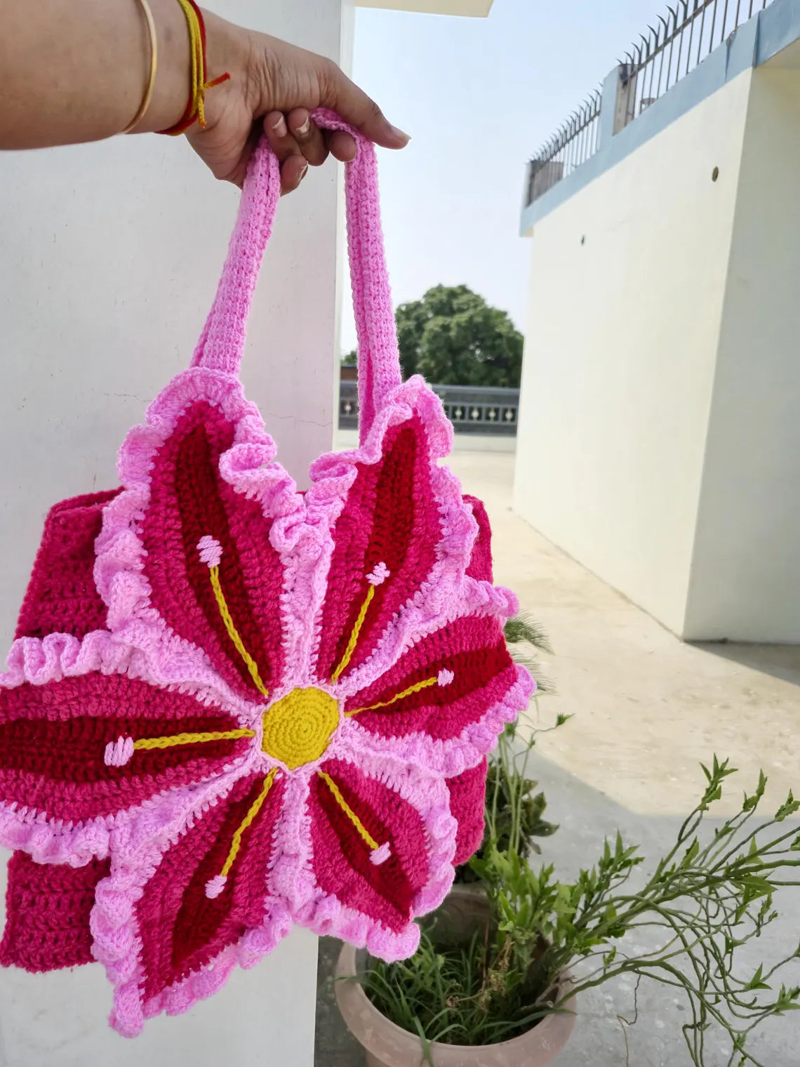 Pink Lily Flower Crochet Handbag Pattern