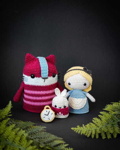 Alice in Wonderland Crochet Pattern