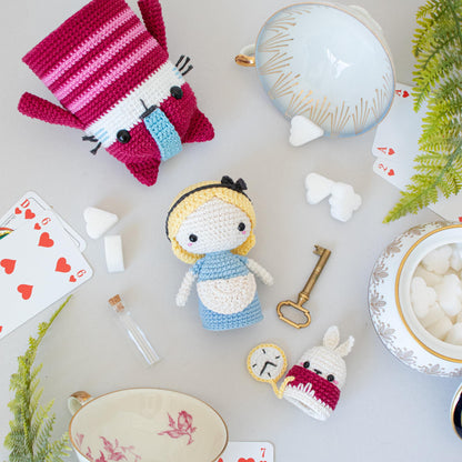 Alice in Wonderland Crochet Pattern