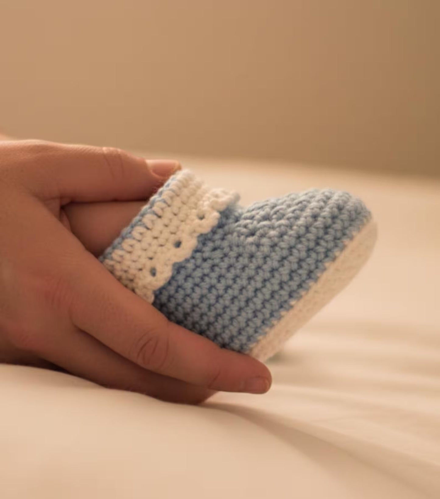 Baby Booties Crochet Pattern