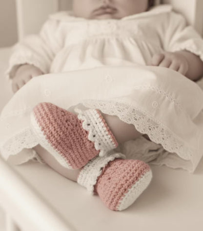 Baby Booties Crochet Pattern