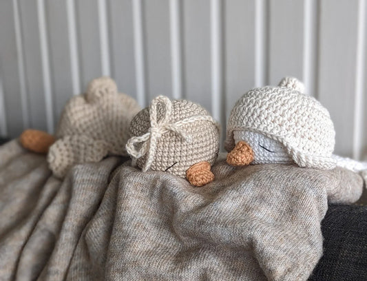 Crochet Pattern Amigurumi Snuggle Gosling