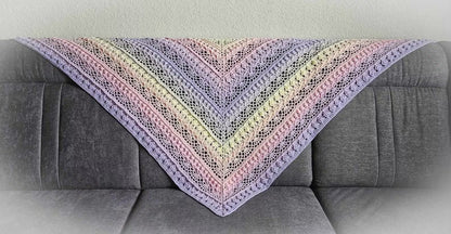 Triangular Scarf Chalastre Pattern