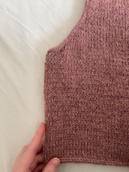 Feminine Vest Knitting Pattern