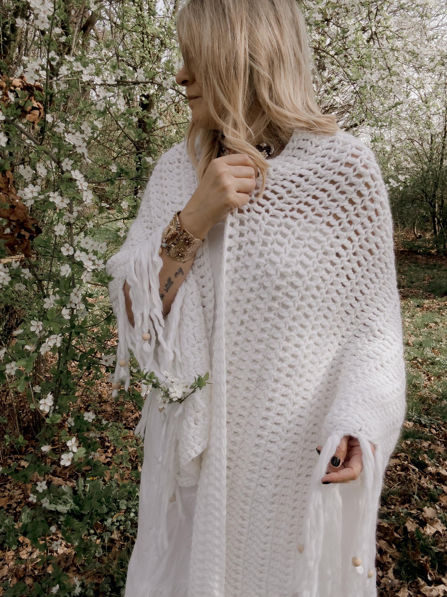 Chunky Triangle Shawl Crochet Pattern