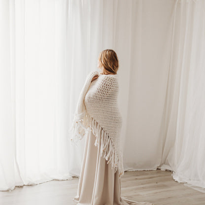 Chunky Triangle Shawl Crochet Pattern