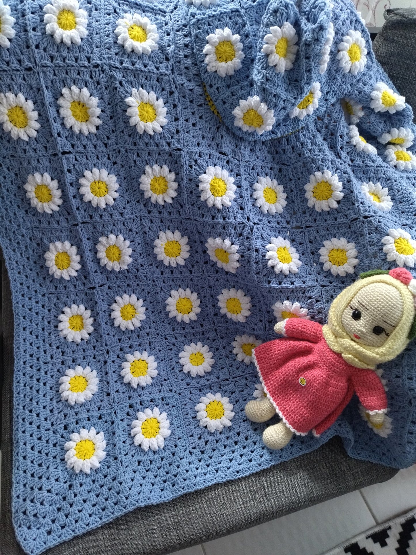 Daisy Crochet Blanket Pattern