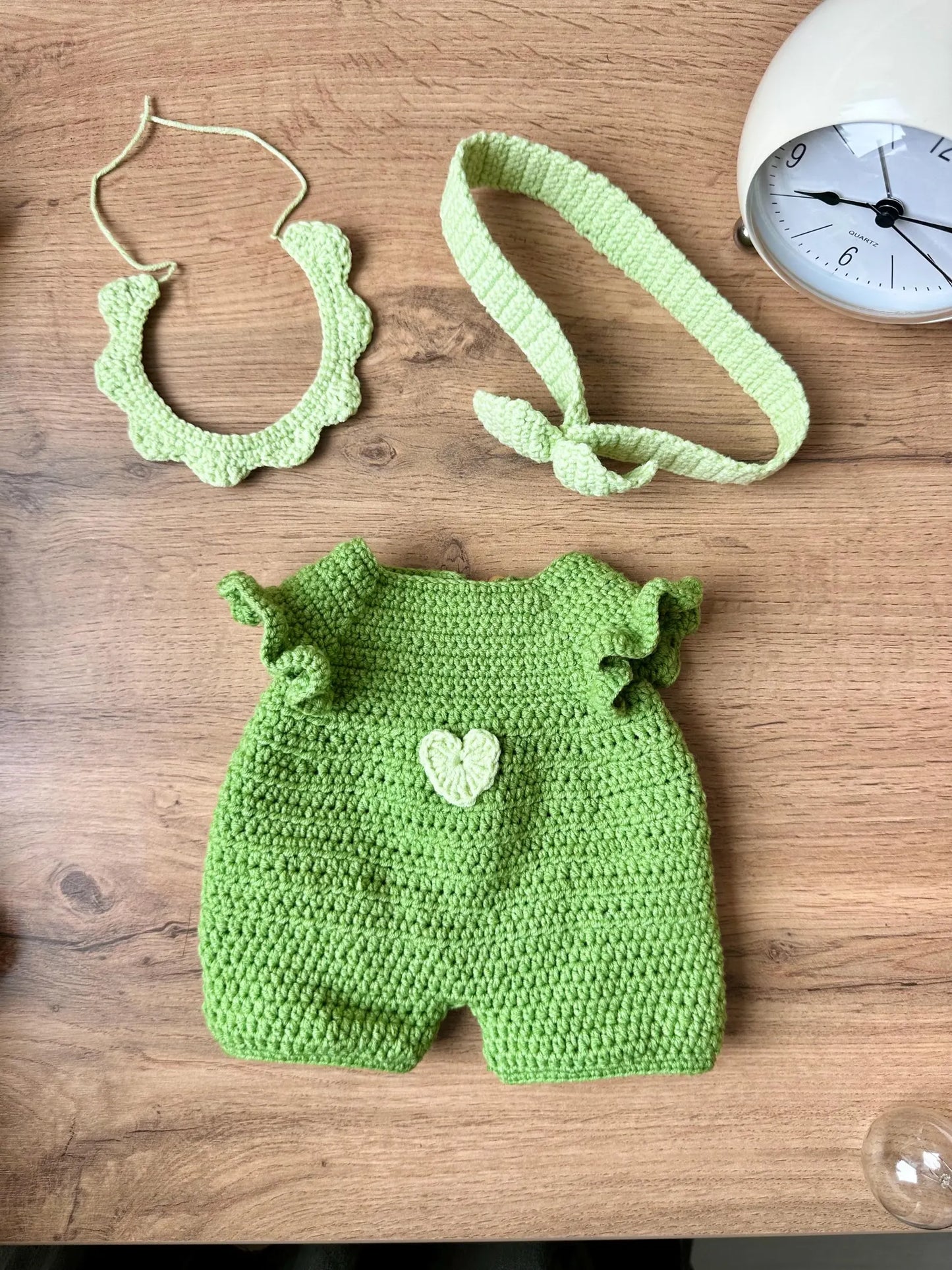 Easy Bunny with Jumpsuit Crochet Pattern
