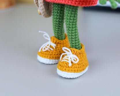 Frog with Sweater, Sneakers, and Bag Crochet Pattern