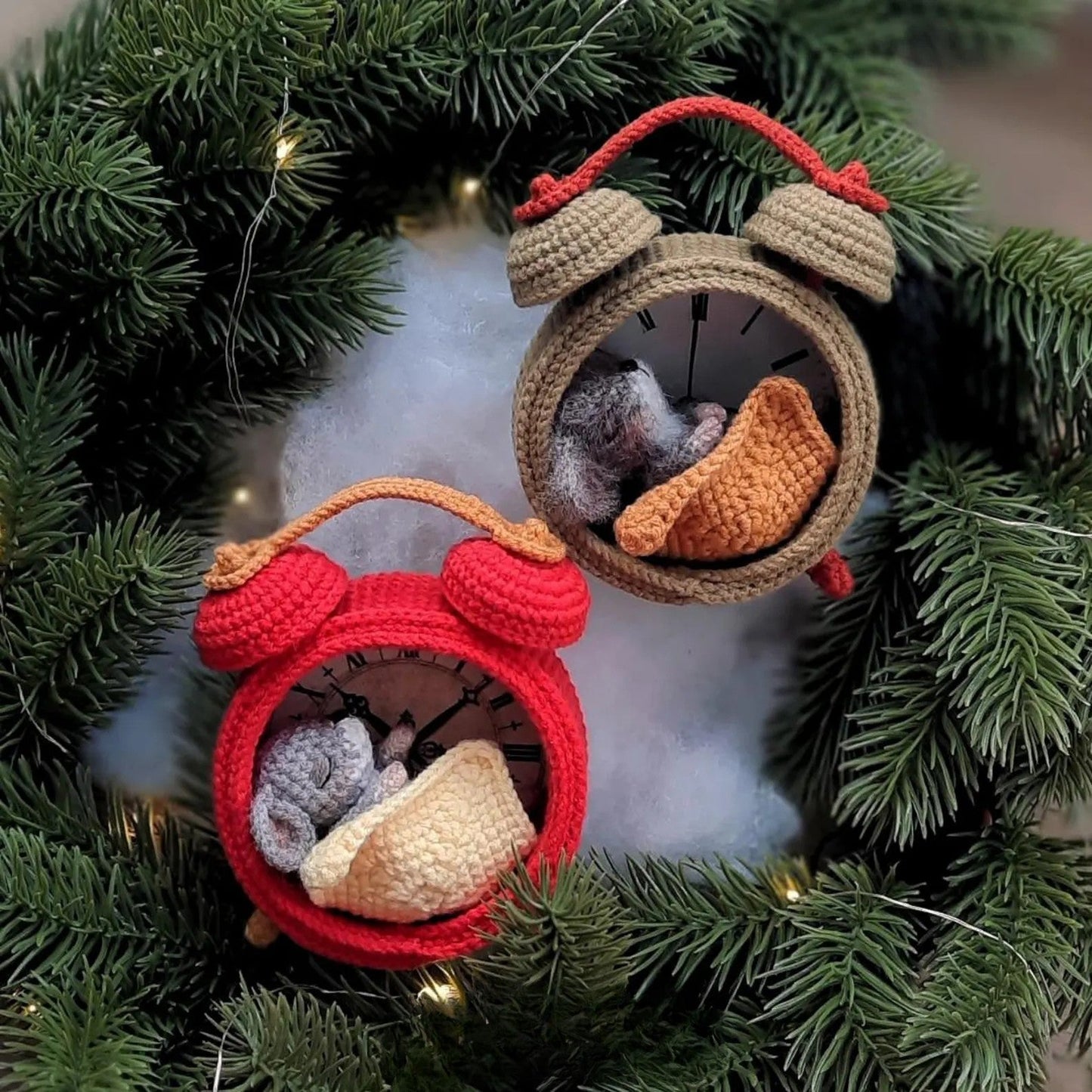 Little Cute Clock Mouse Crochet Pattern