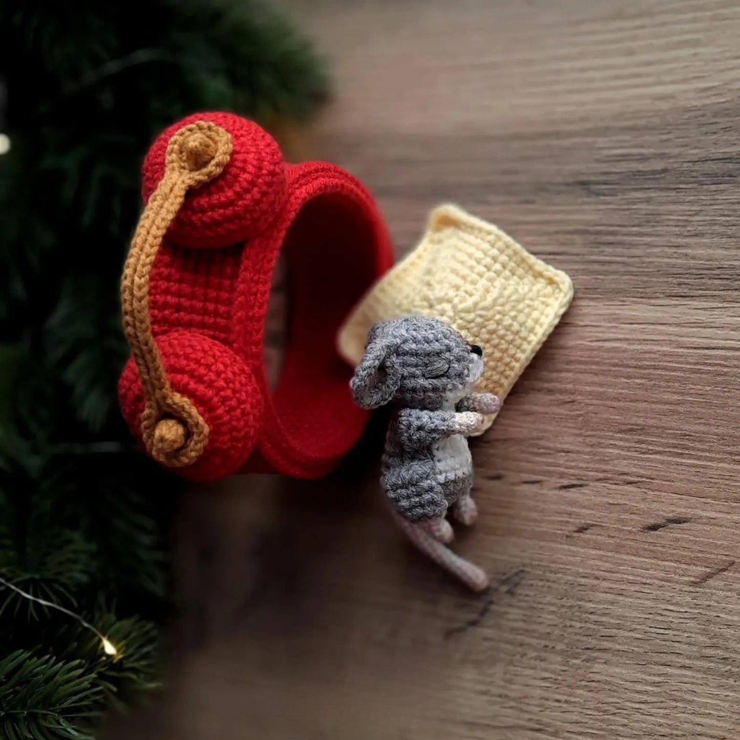 Little Cute Clock Mouse Crochet Pattern