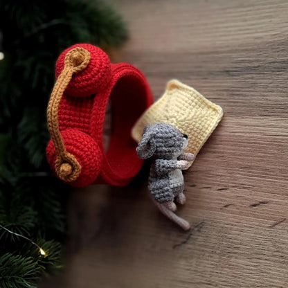 Little Cute Clock Mouse Crochet Pattern