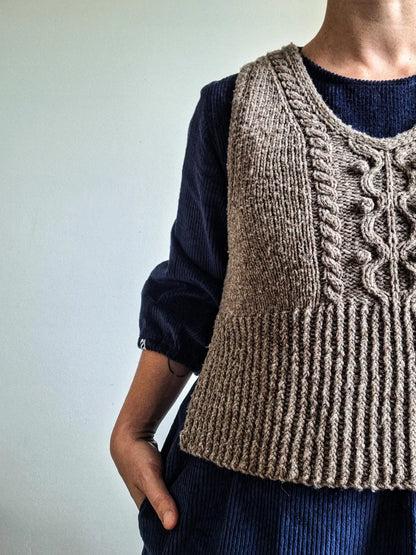 Meander Vest Knitting Pattern