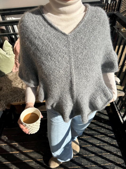 Oslo Poncho Knitting Pattern