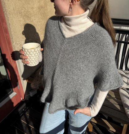 Oslo Poncho Knitting Pattern