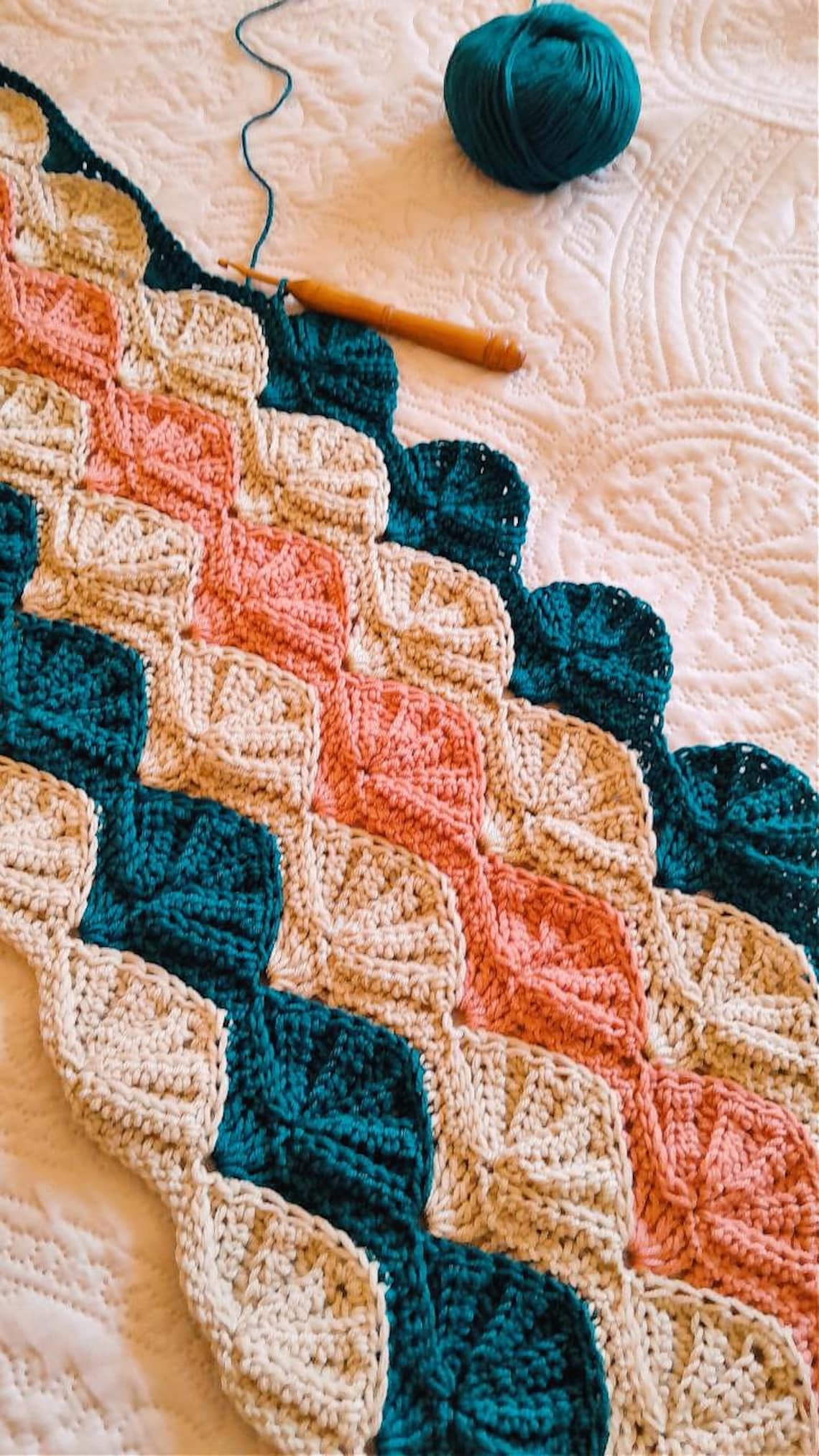 Shells Counterpane Blanket Crochet Pattern