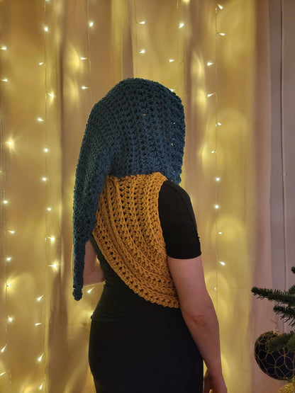Tawarwaith Hooded Vest Crochet Pattern