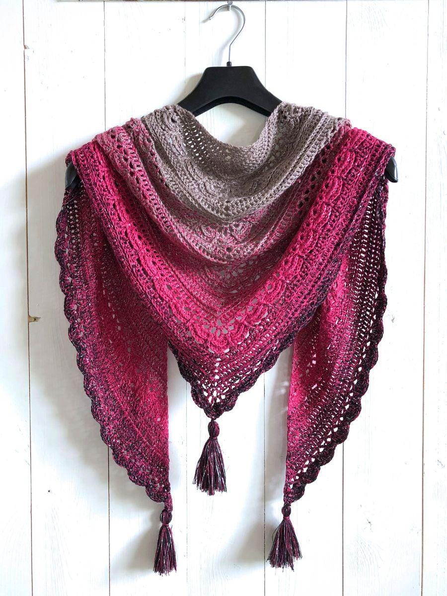 Top-Down Triangle Shawl Crochet Pattern