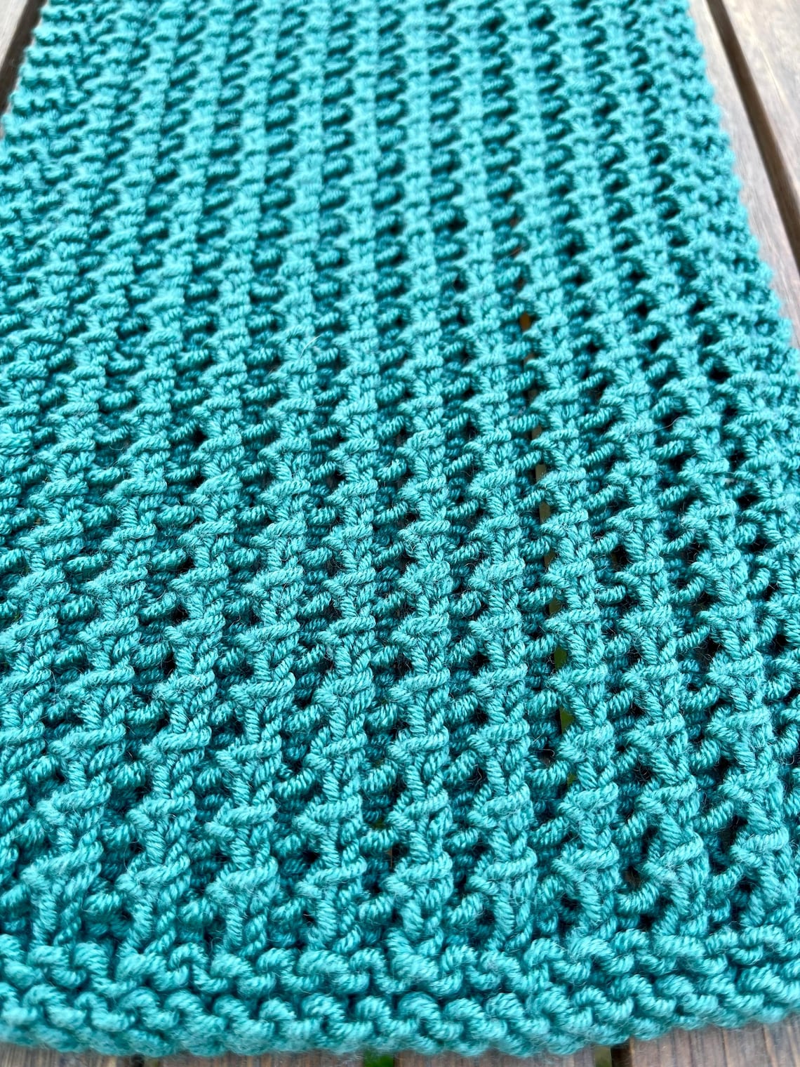 Twilight Frost Scarf Knitting Pattern
