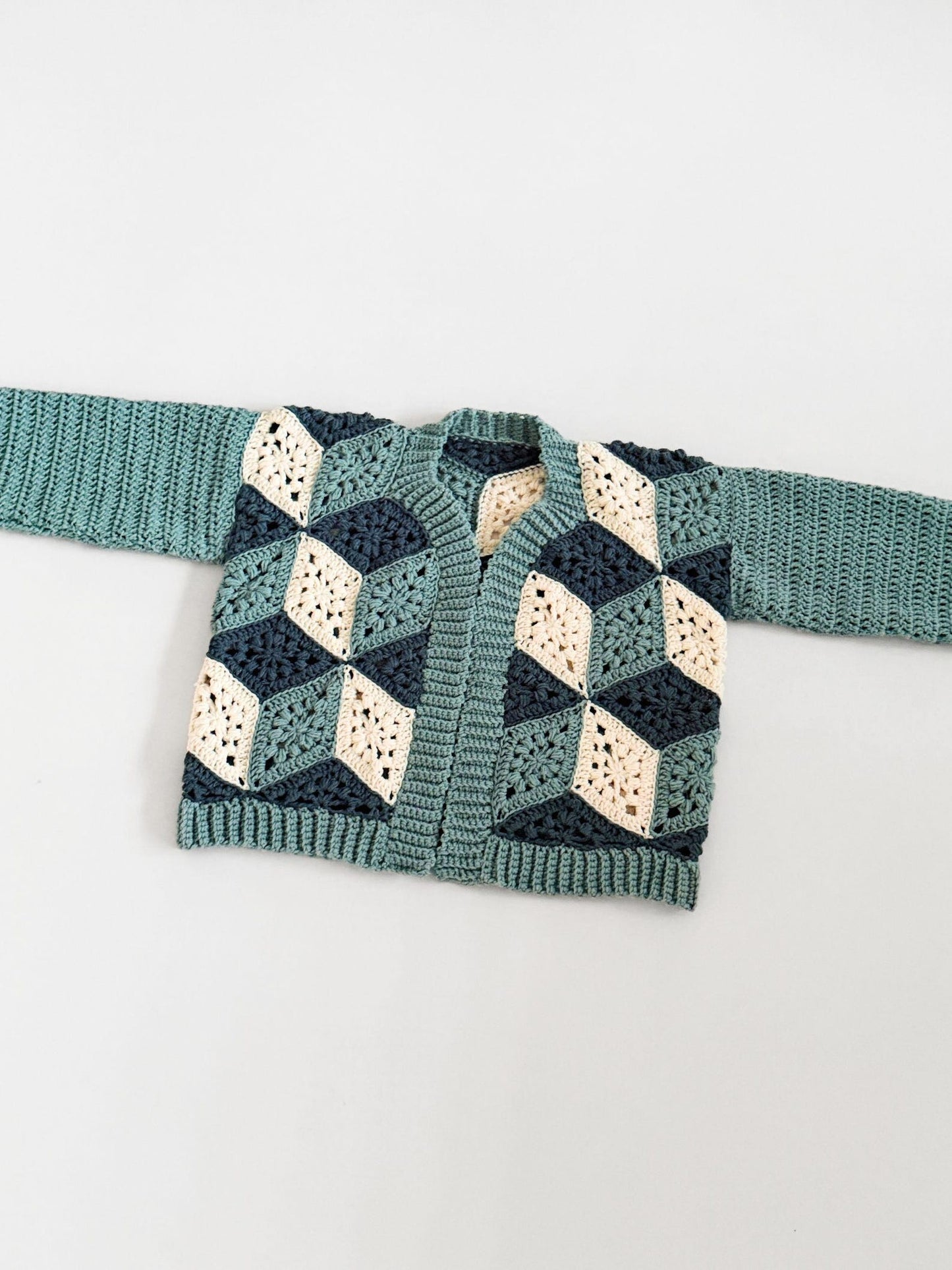 3D Cube Cardigan Crochet Pattern