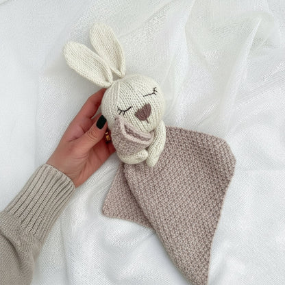 Bunny Comforter Knitting Pattern