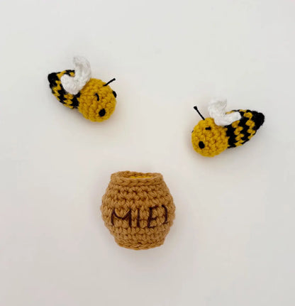 Busy Bee Friends Crochet Pattern