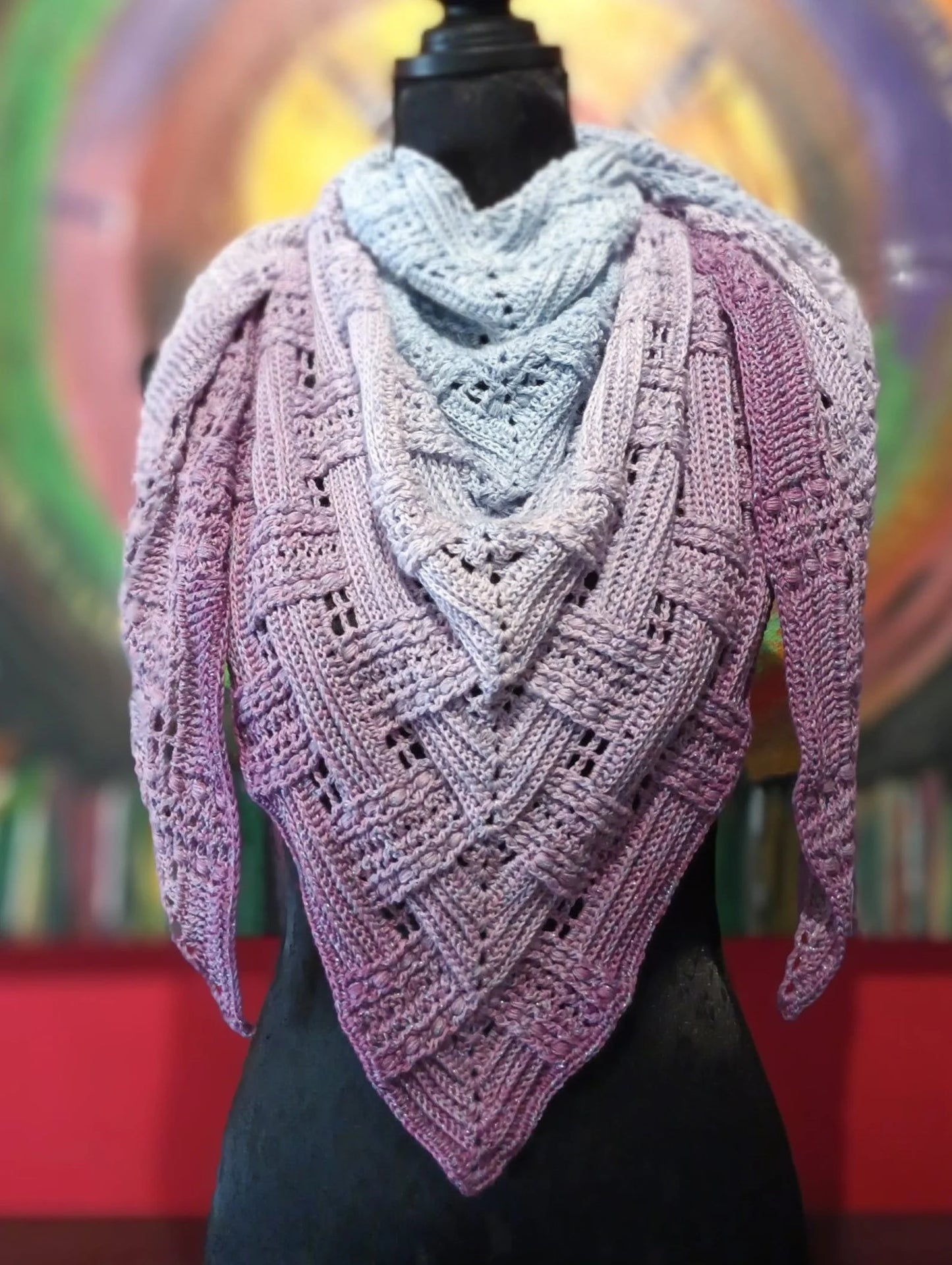 Triangular Scarf Rhea Pattern