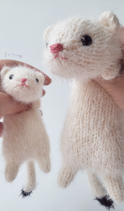 Fluffy Otter Amigurumi Knitting Pattern