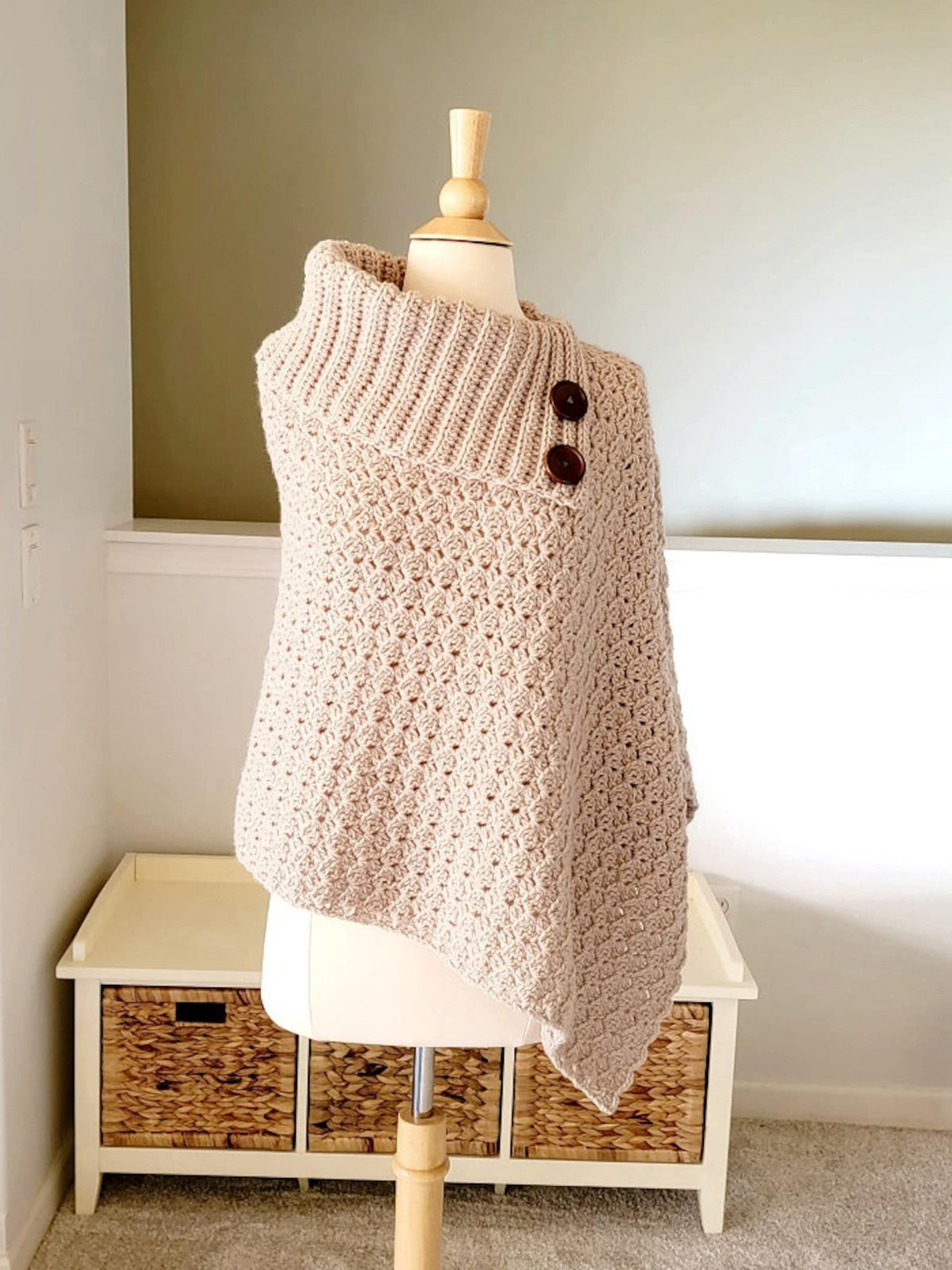 Poncho with Collar Crochet Pattern