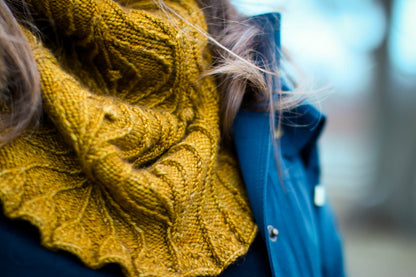 Nouverie Cowl With Bobbles & Ruffle Knitting Pattern