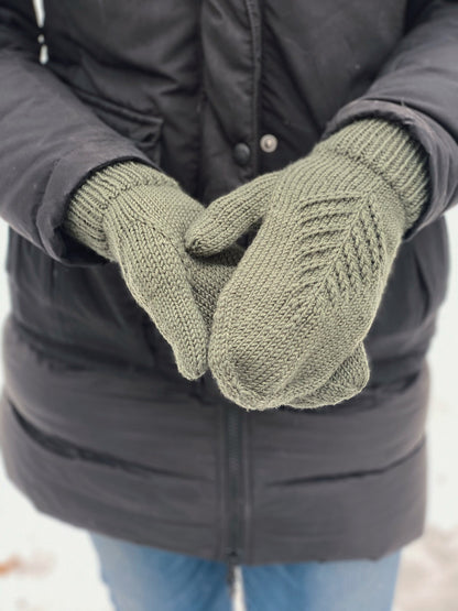 Spruce Mittens Knitting Pattern