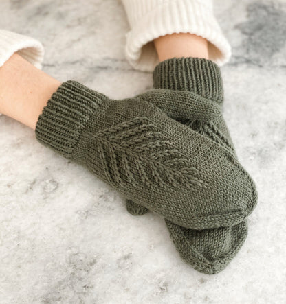 Spruce Mittens Knitting Pattern