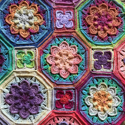 Tinker Bell’s Garden Blanket Crochet Pattern